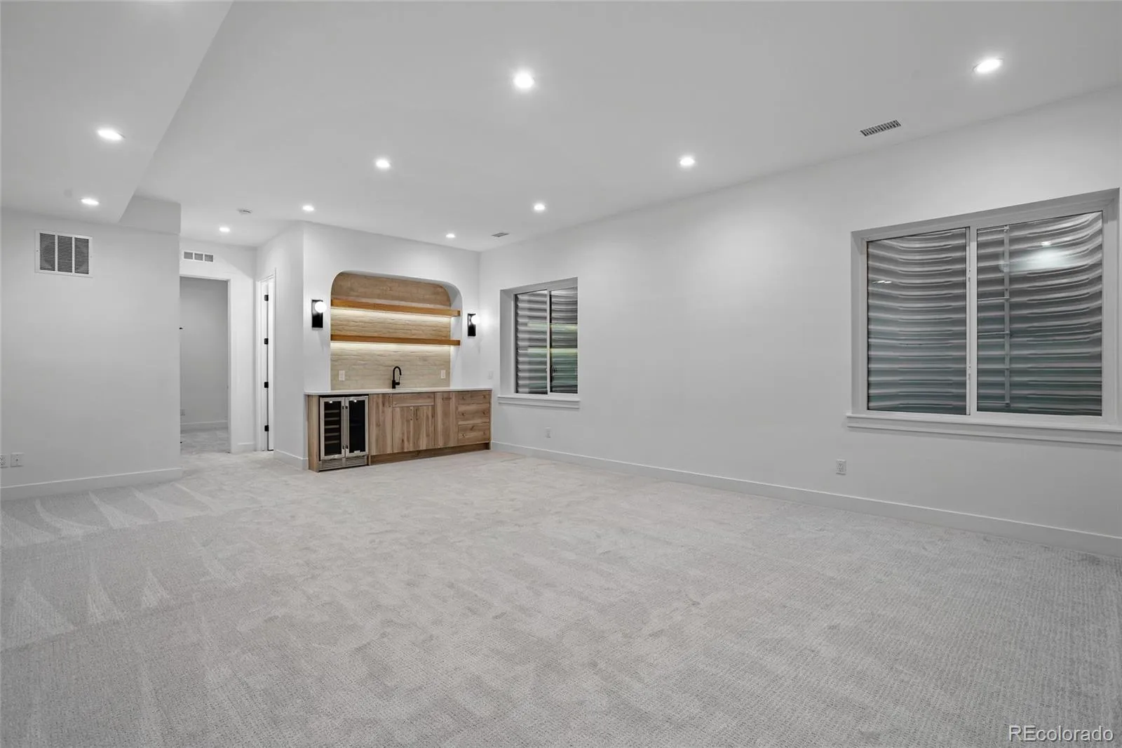 04172026234227 1600 39