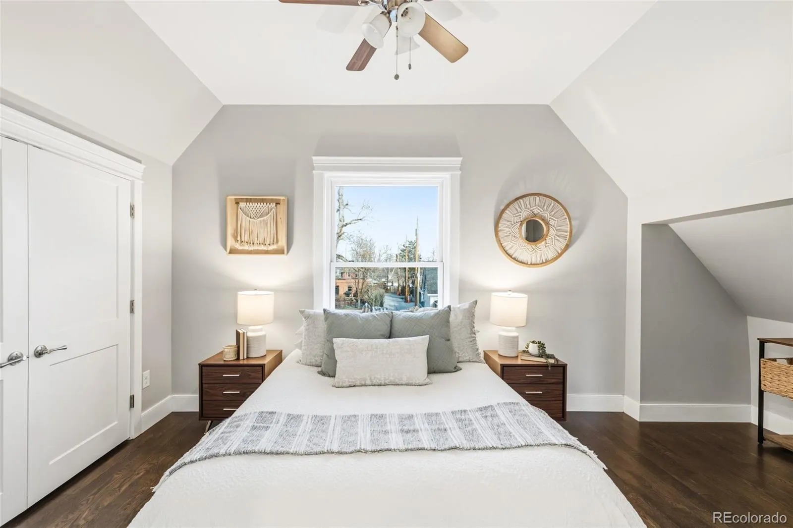 04102026020724 1600 27