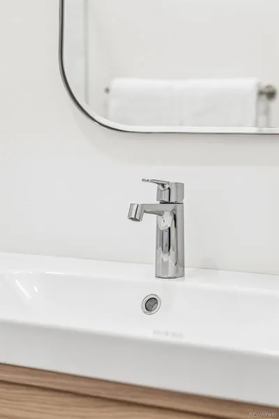 04102026020724 800 30