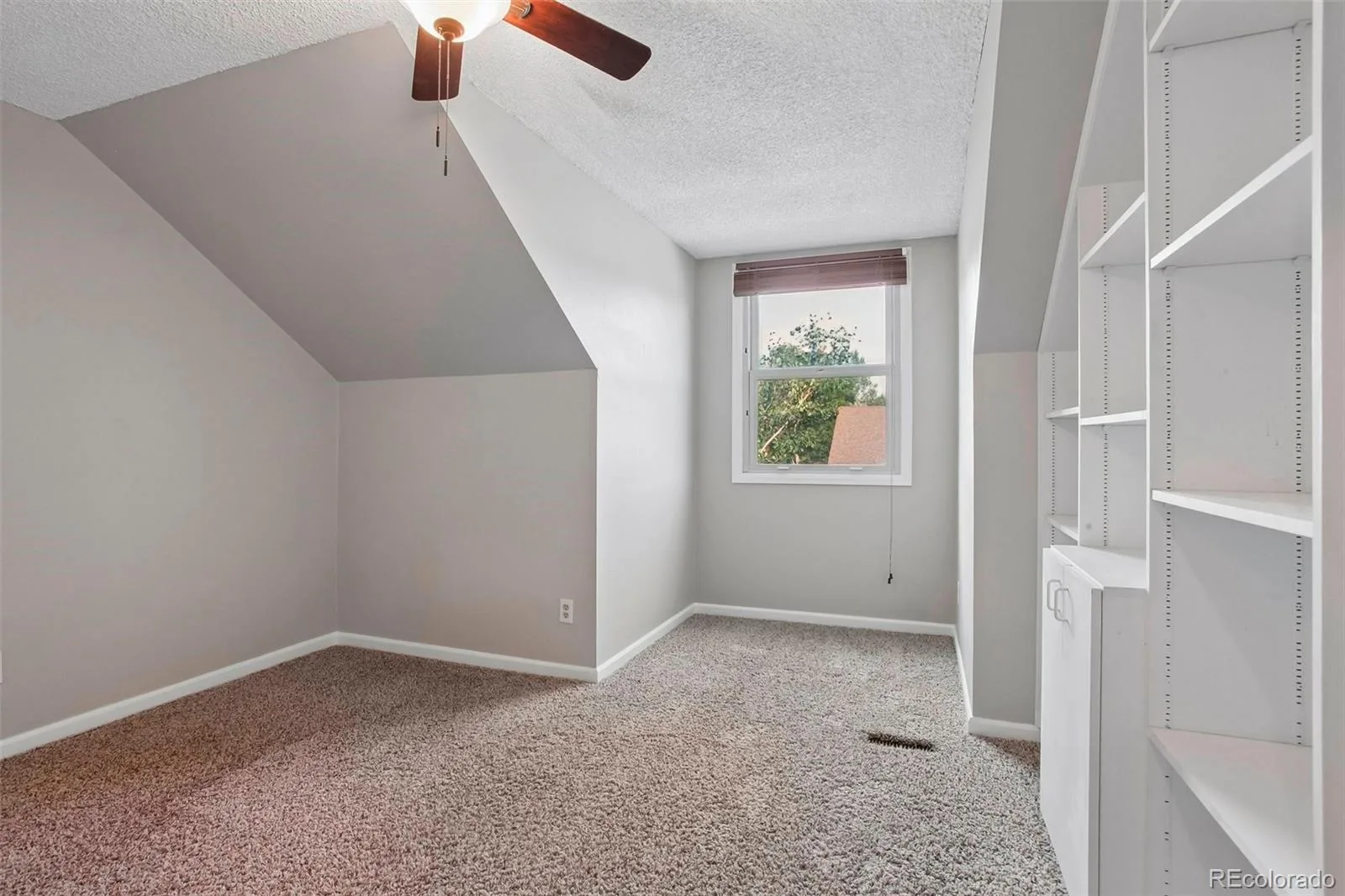 7075 Eldridge Court Arvada CO 80004 | MLS #REC4388368 08242026013252 1600 26