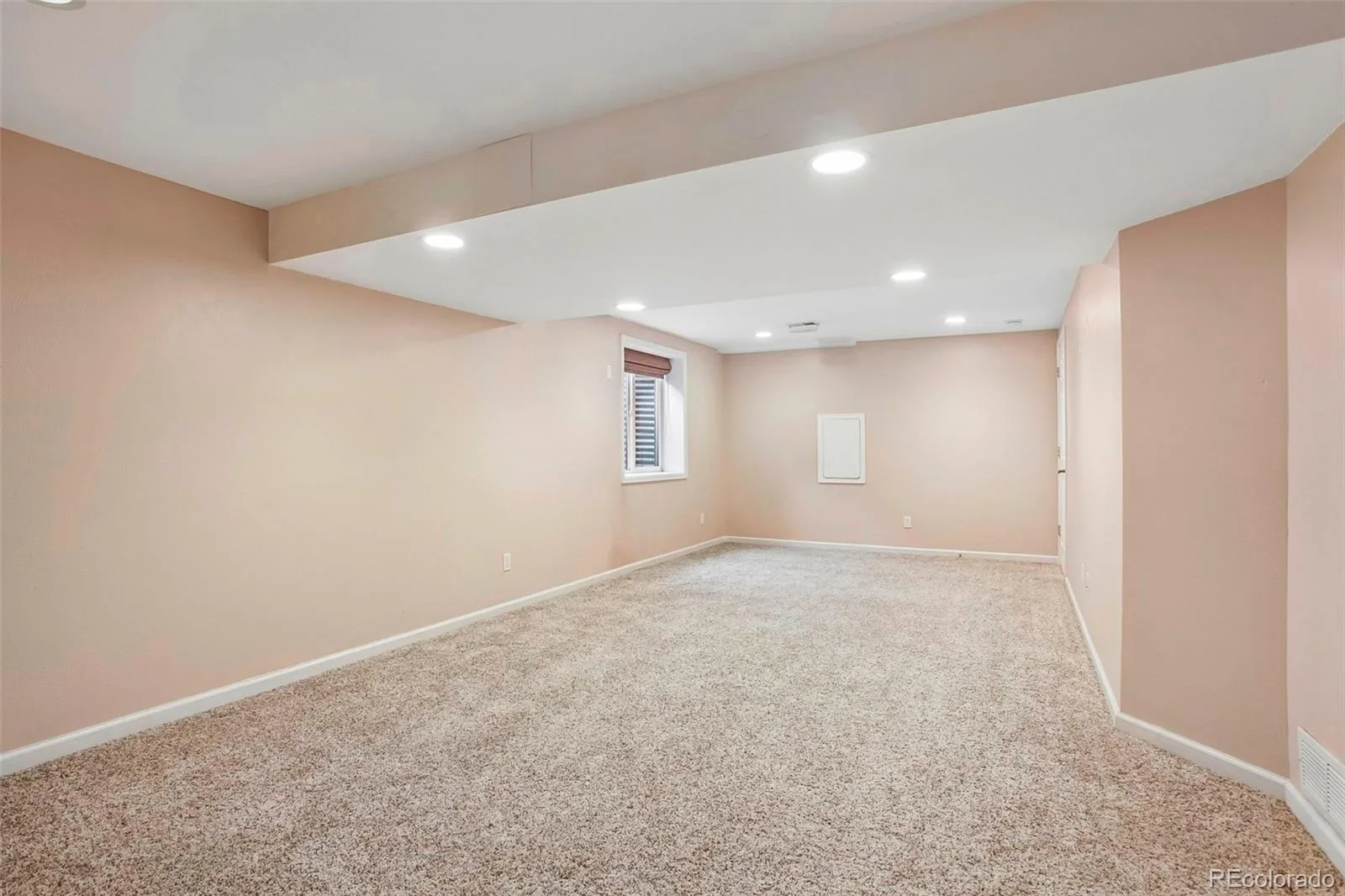 7075 Eldridge Court Arvada CO 80004 | MLS #REC4388368 08242026013252 1600 28