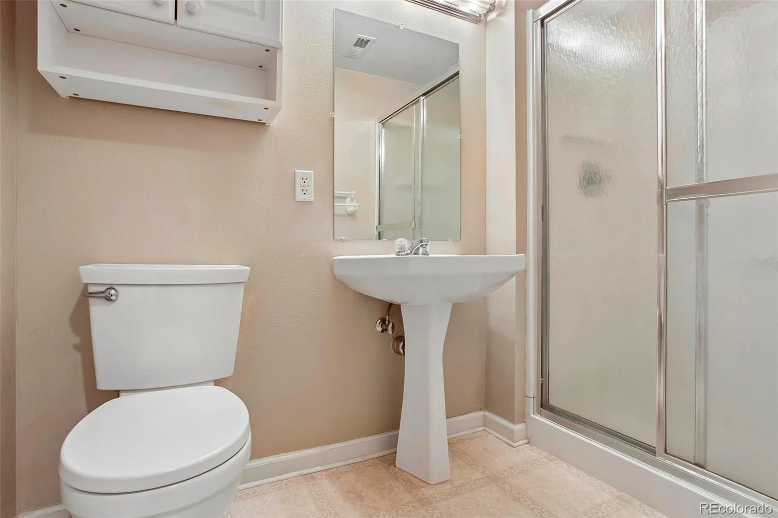 7075 Eldridge Court Arvada CO 80004 | MLS #REC4388368 08242026013252 1600 30