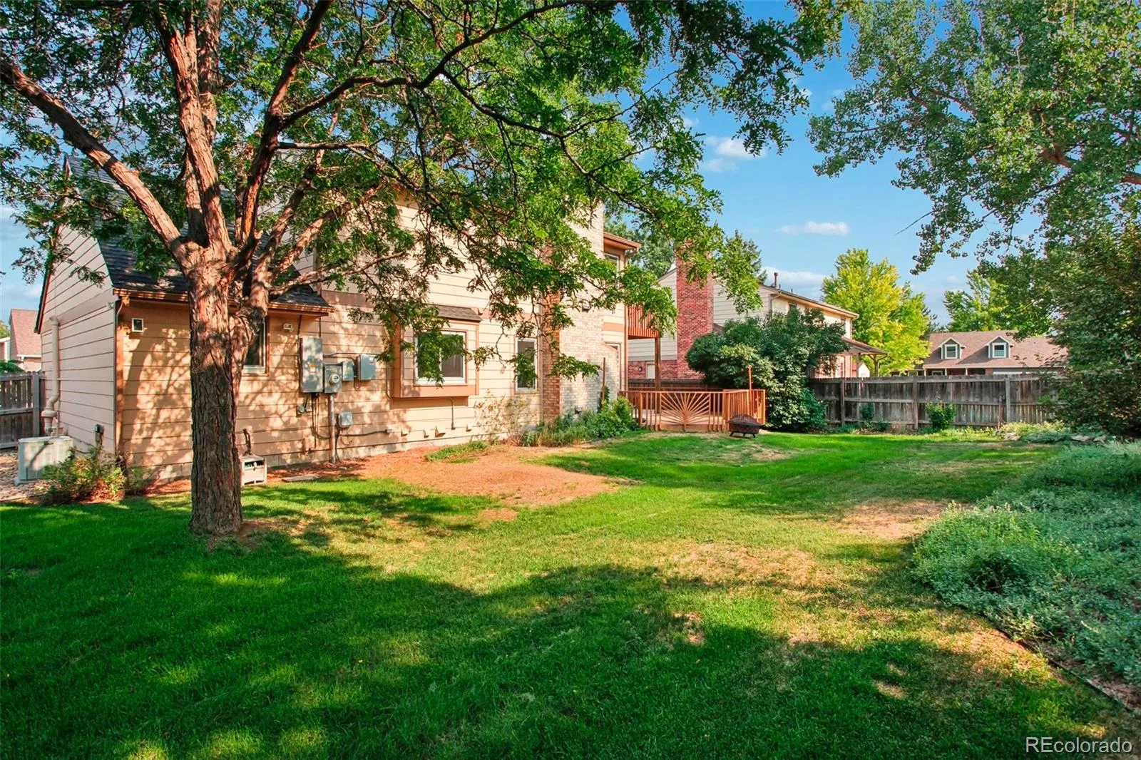 7075 Eldridge Court Arvada CO 80004 | MLS #REC4388368 08242026013252 1600 36
