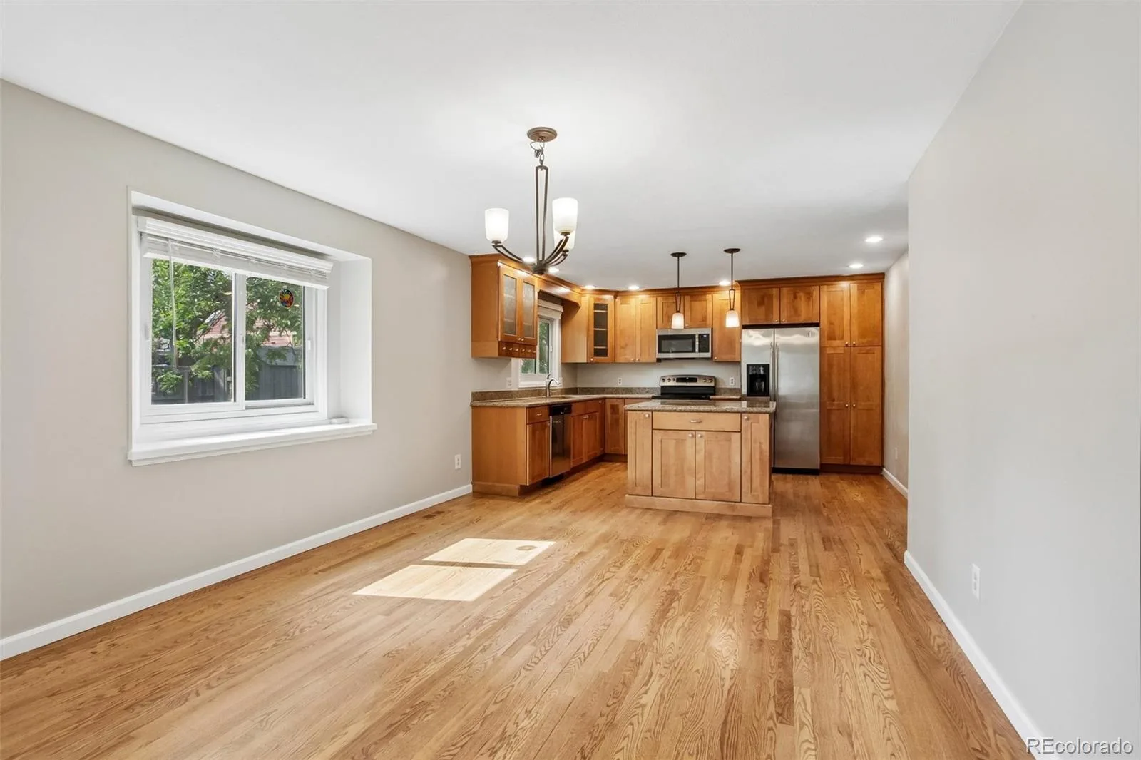 7075 Eldridge Court Arvada CO 80004 | MLS #REC4388368 08242026013252 1600 8