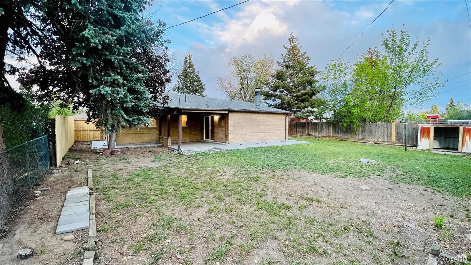 903 Quentin Street Aurora CO 80011 MLS #REC4390001 05182026181334 1600 28