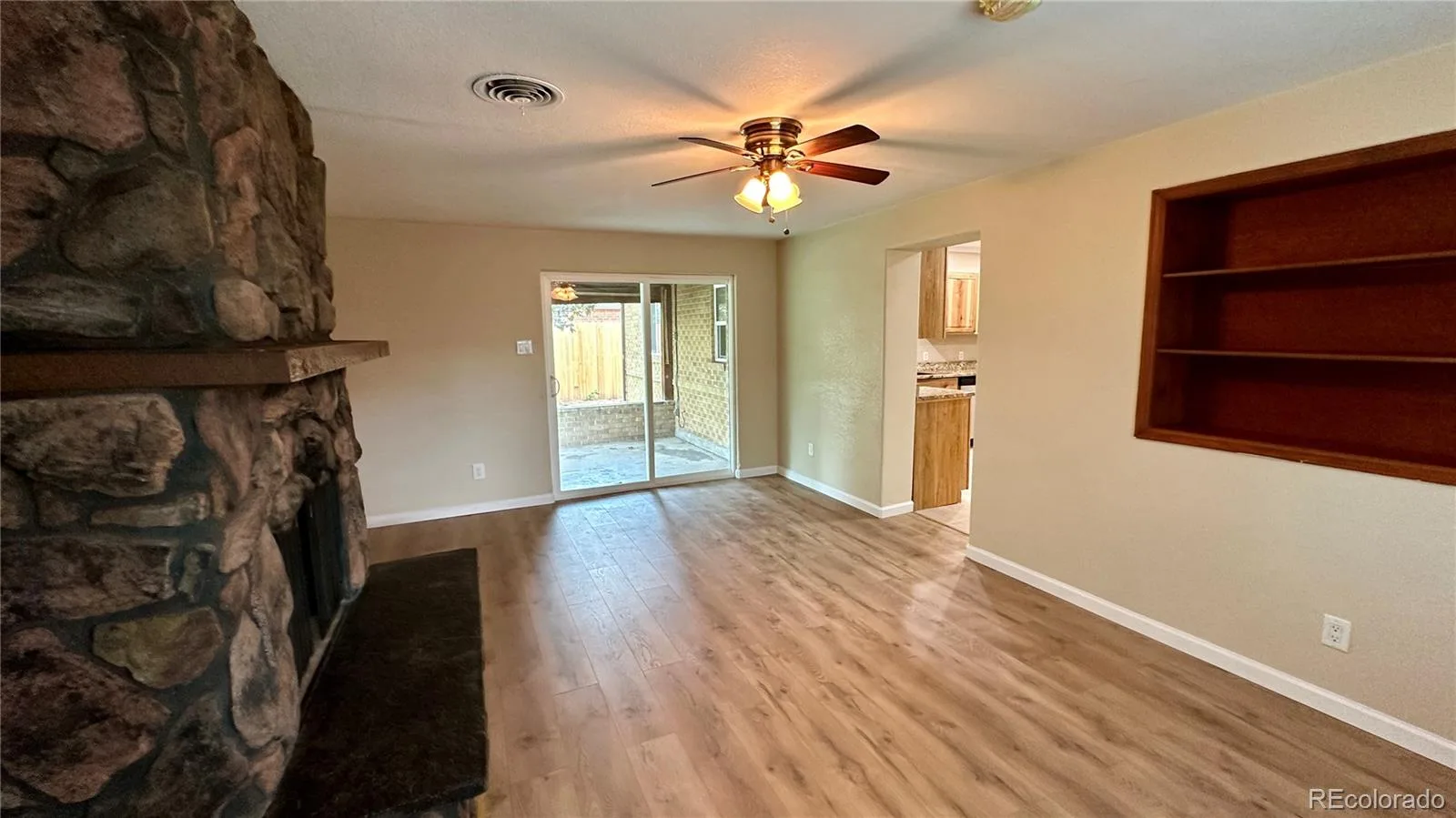 903 Quentin Street Aurora CO 80011 | MLS #REC4390001 09222026143237 1600 14