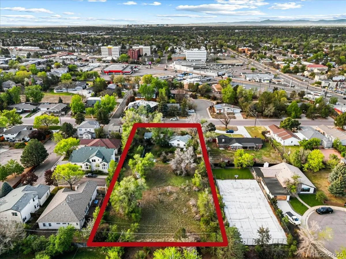 6685 E Exposition Avenue Denver CO 80224 MLS #REC4392588 05132026032350 1200 24