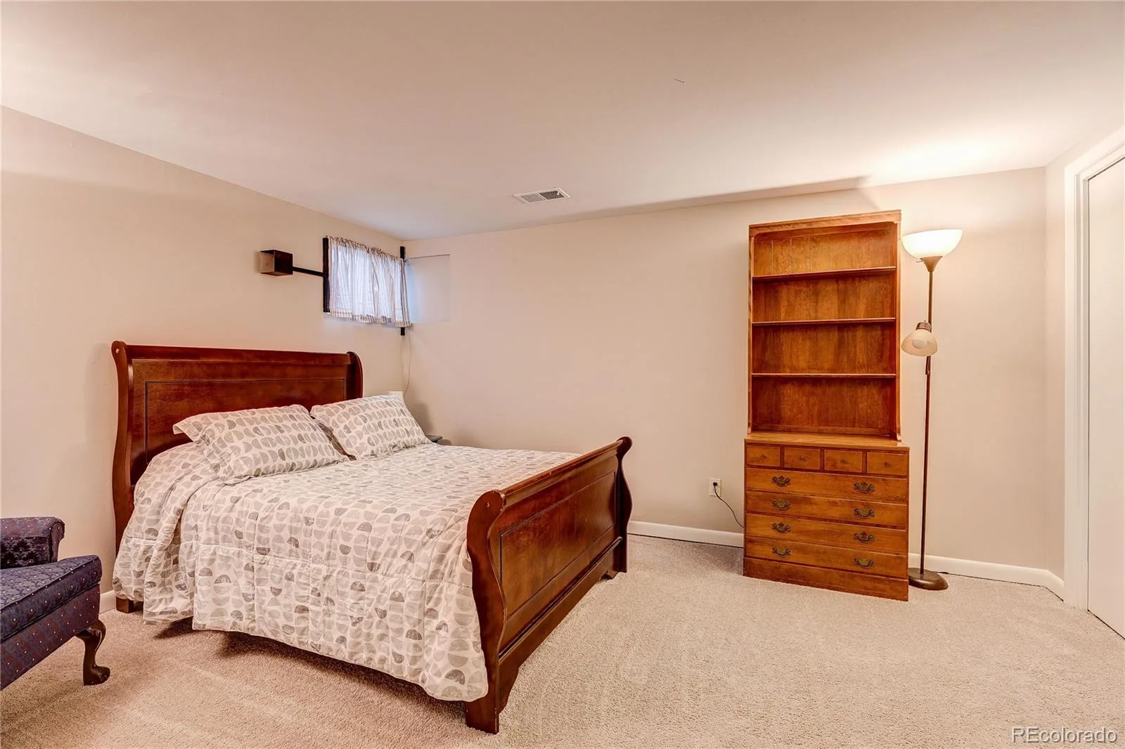 2784 S Heather Gardens Way Aurora CO 80014 | MLS #REC4392854 10012026181104 1600 37