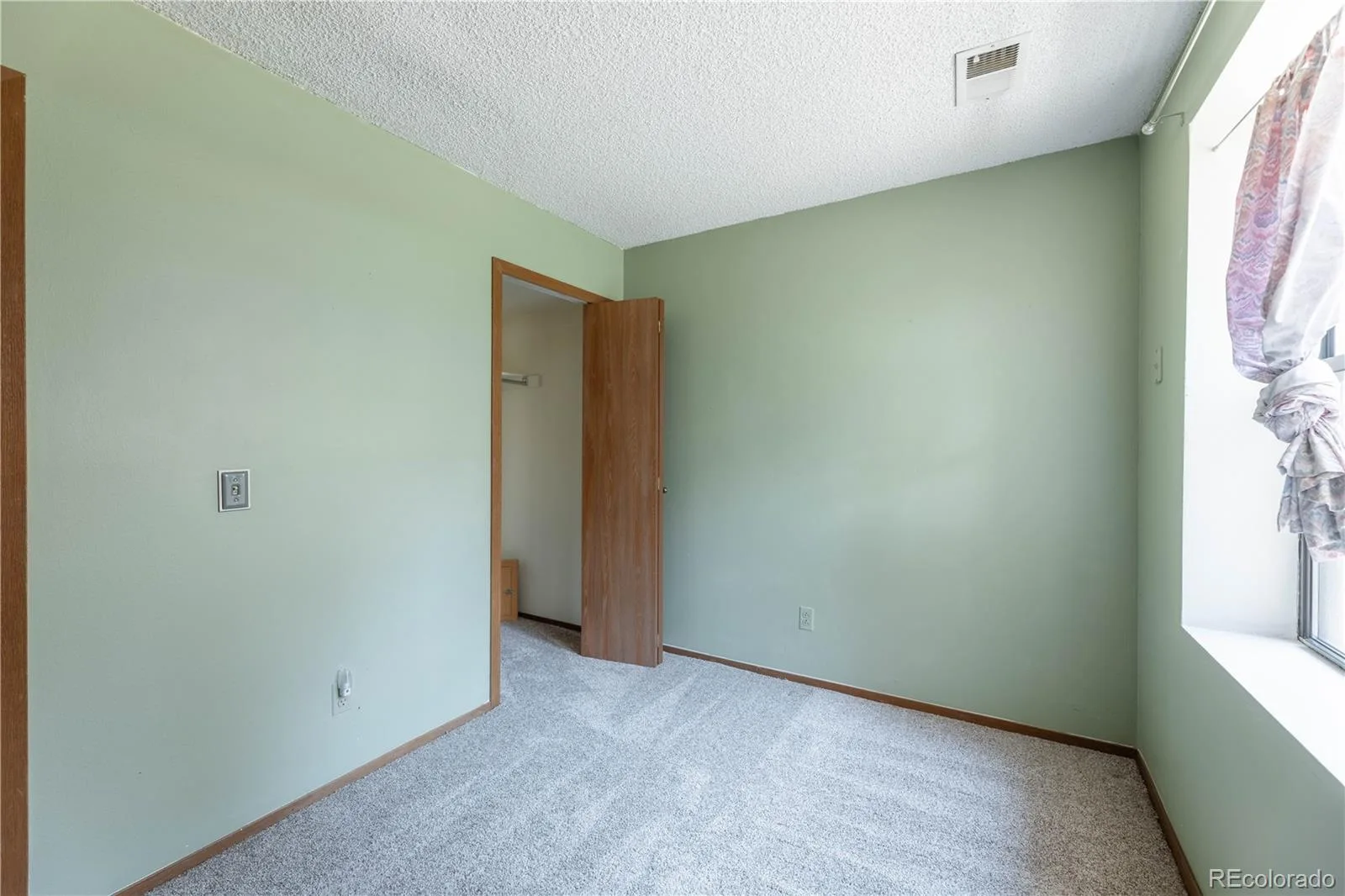 4138 S Rifle Way Aurora CO 80013 | MLS #REC4393030 07112026043341 1600 16