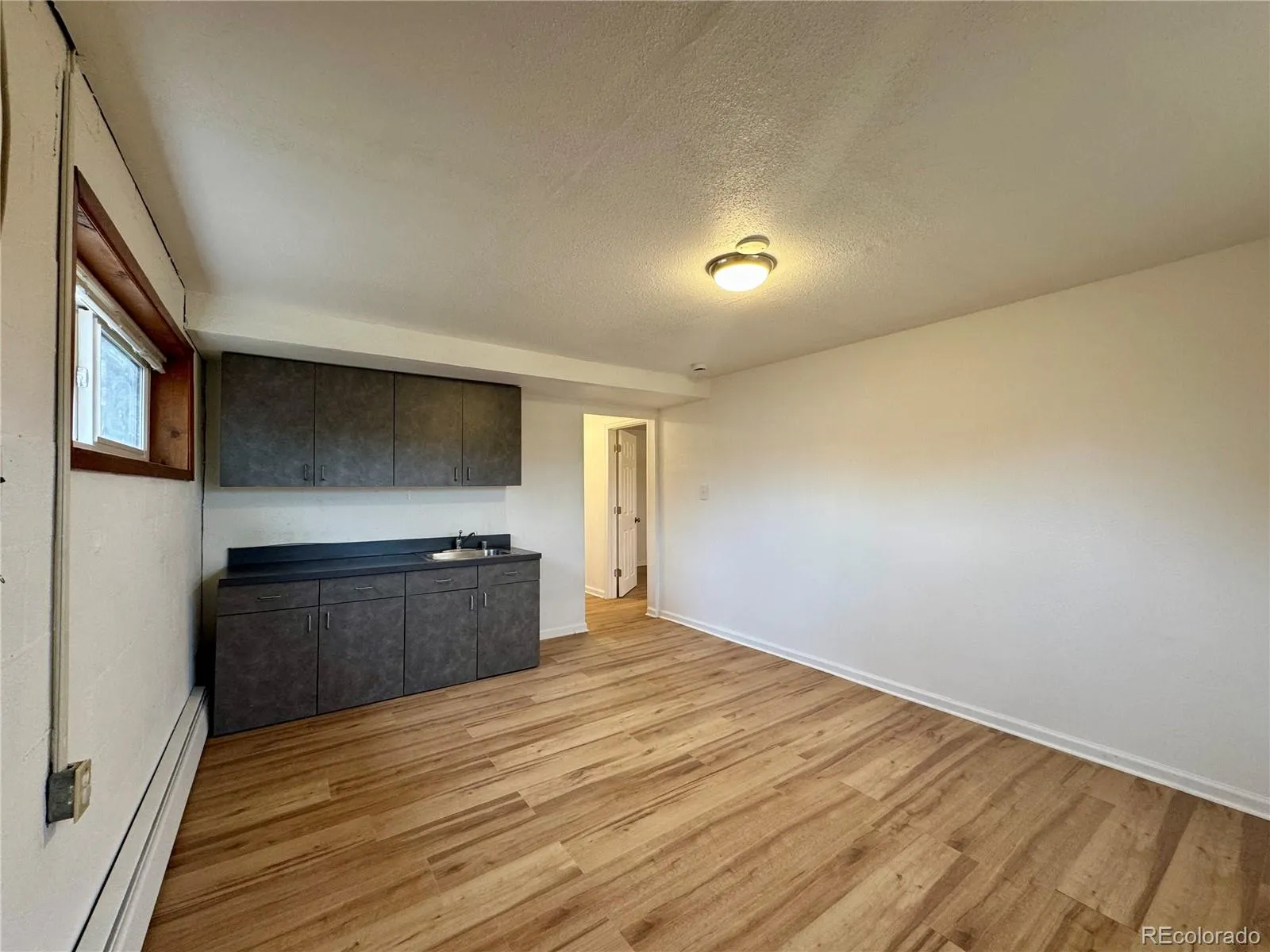 04182026052339 1600 19