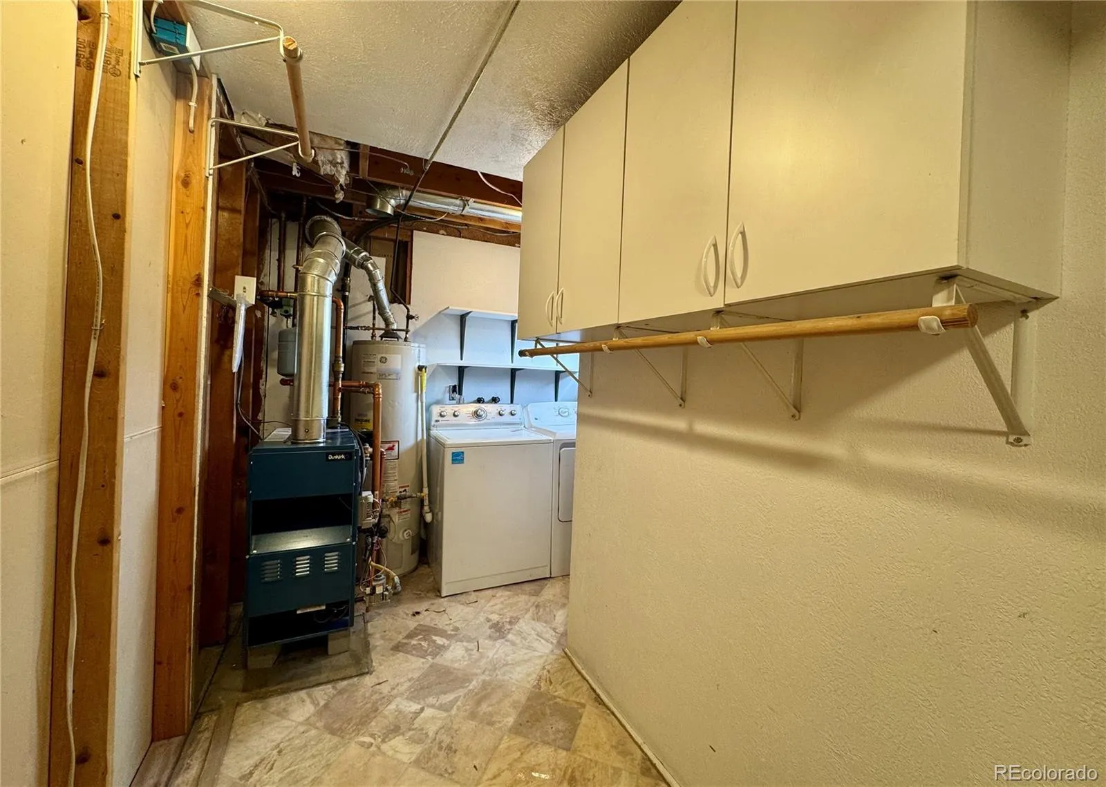 04182026052339 1600 22