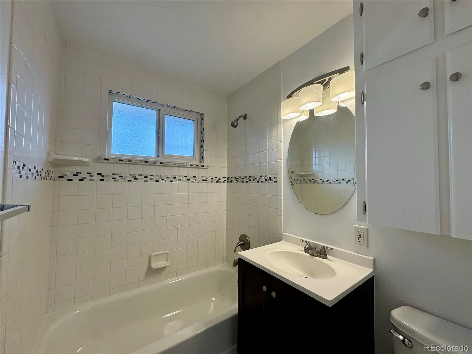 04182026052339 1600 9