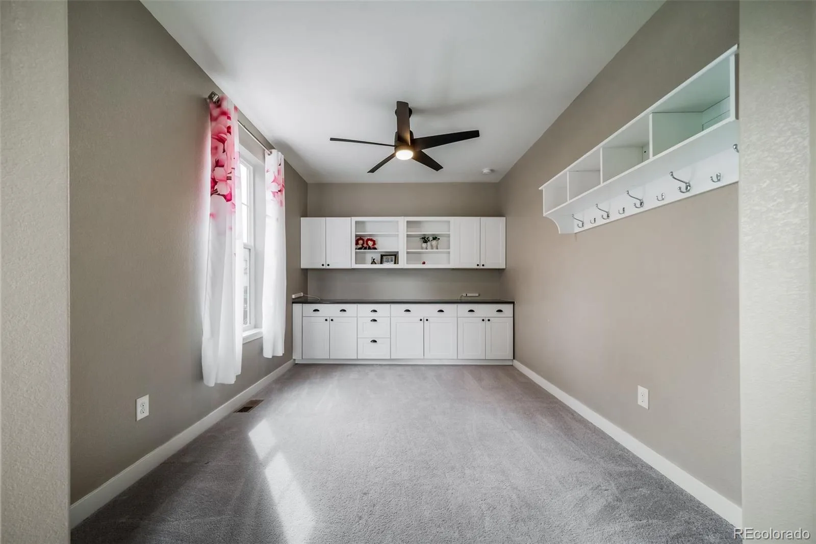 23125 E Piccolo Drive Aurora CO 80016 | MLS #REC4396610 10012026011635 1600 20