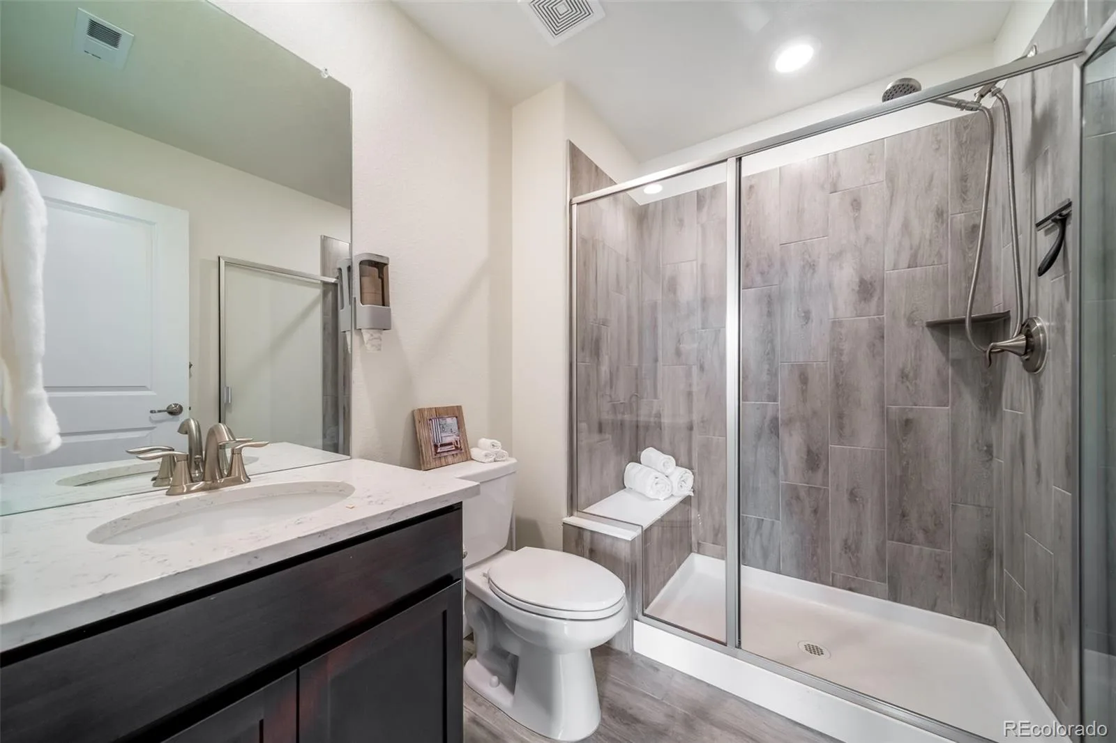 23125 E Piccolo Drive Aurora CO 80016 | MLS #REC4396610 10012026011635 1600 33