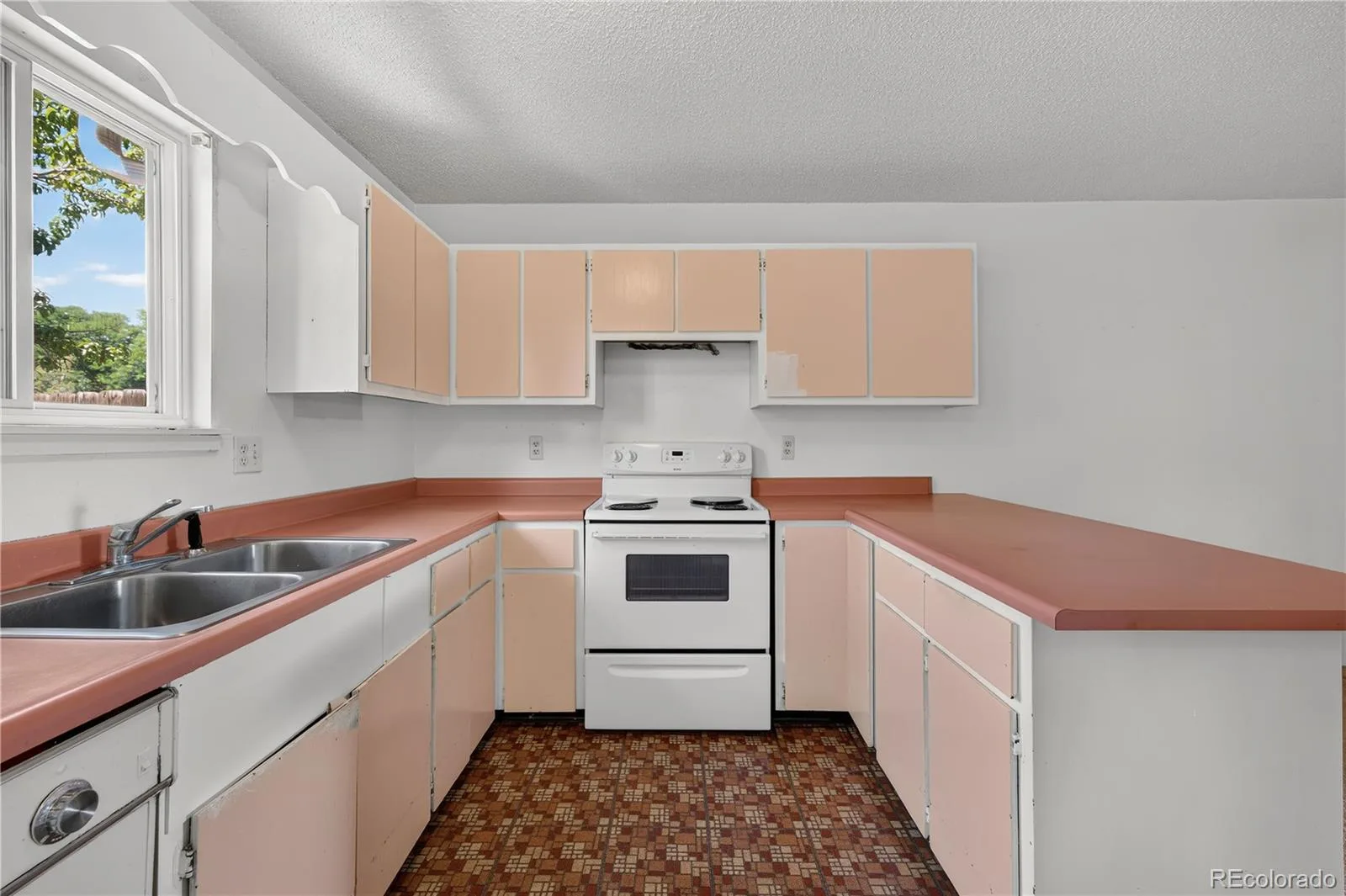 1264 S Reed Street #3 Denver CO 80232 | MLS #REC4398297 08262026170020 1600 10