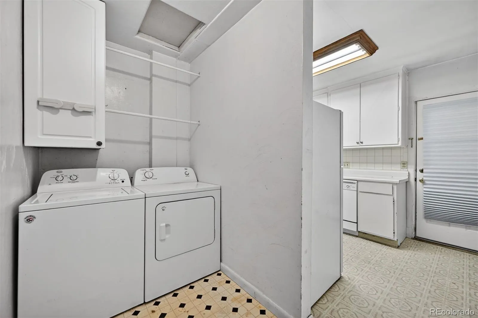 3051 S Downing Street Englewood CO 80113 | MLS #REC4399691 04162026233958 1600 12
