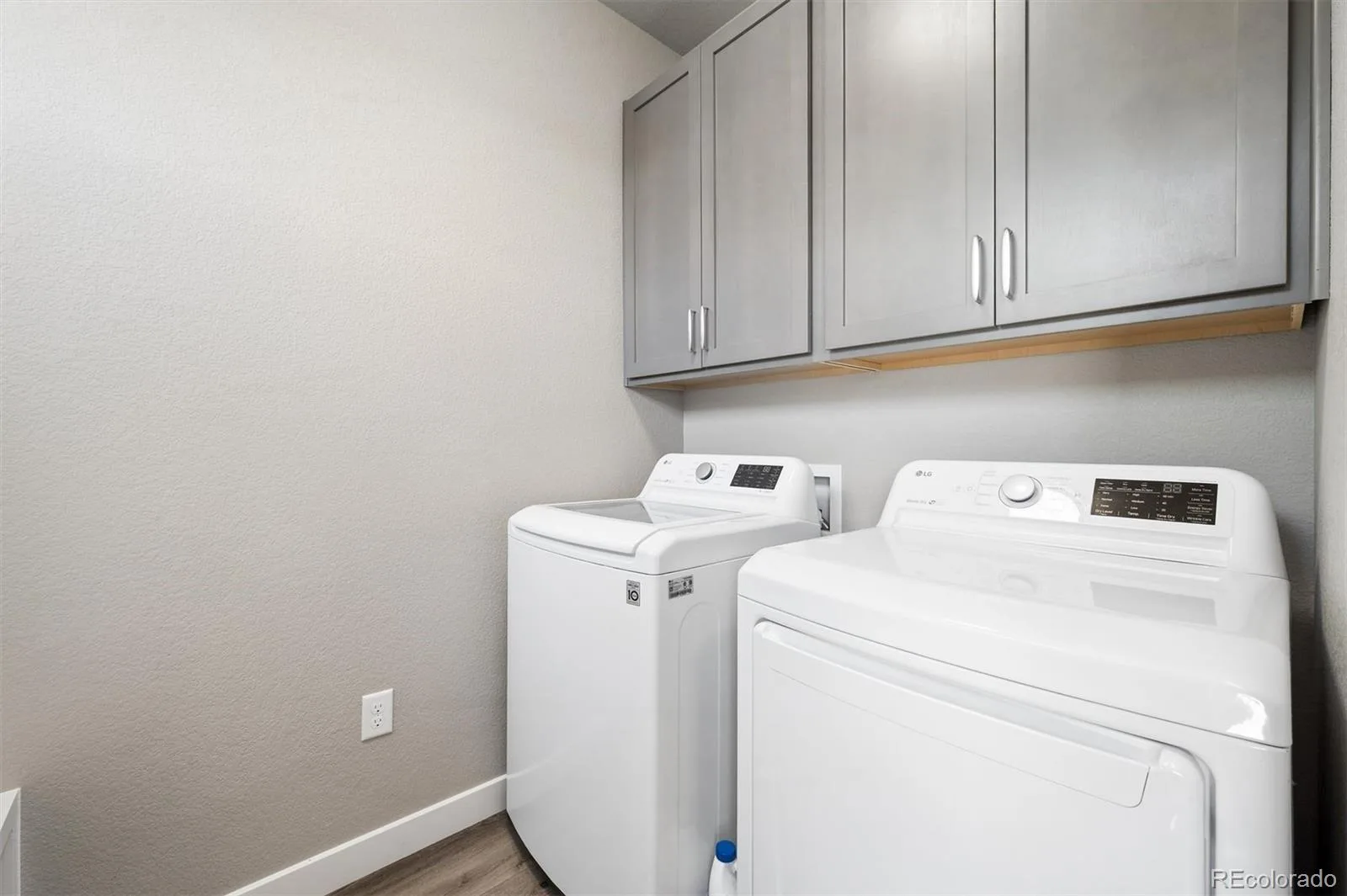 1331 S Logan Street Denver CO 80210 MLS #REC4399815 06102026200118 1600 32