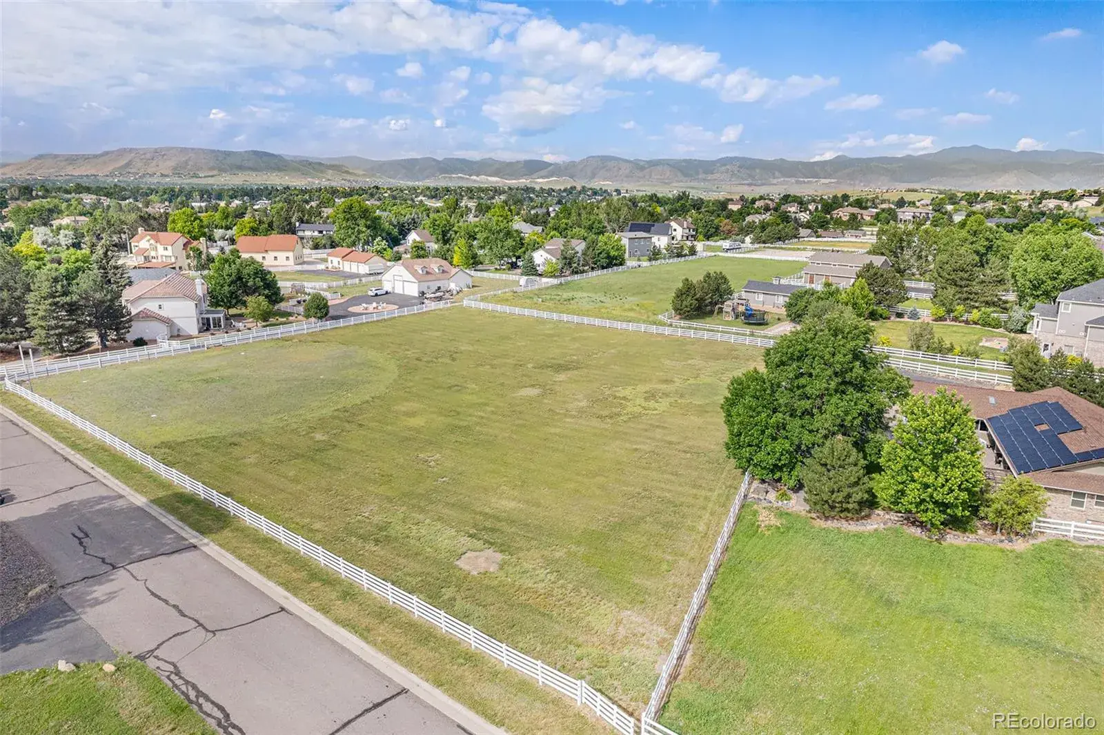 7787 Mcintyre Court Arvada CO 80007 | MLS #REC4400922 07042025193417 1600 3