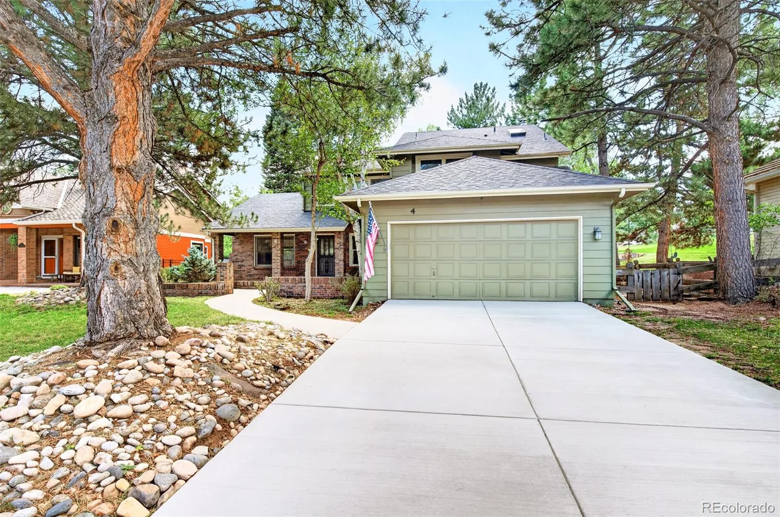 4 Oakmont Lane Littleton CO 80127 | MLS #REC4401645 08202026172441 1600 1