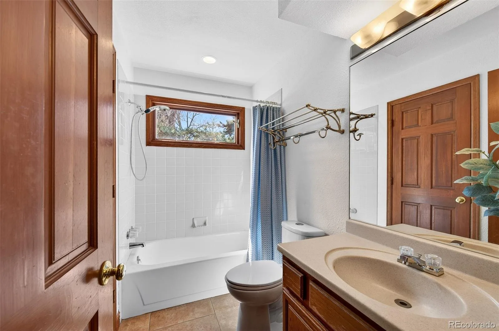 4 Oakmont Lane Littleton CO 80127 | MLS #REC4401645 08202026172441 1600 12