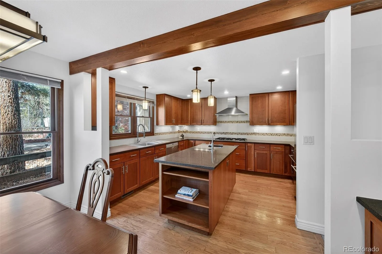 4 Oakmont Lane Littleton CO 80127 | MLS #REC4401645 08202026172441 1600 18