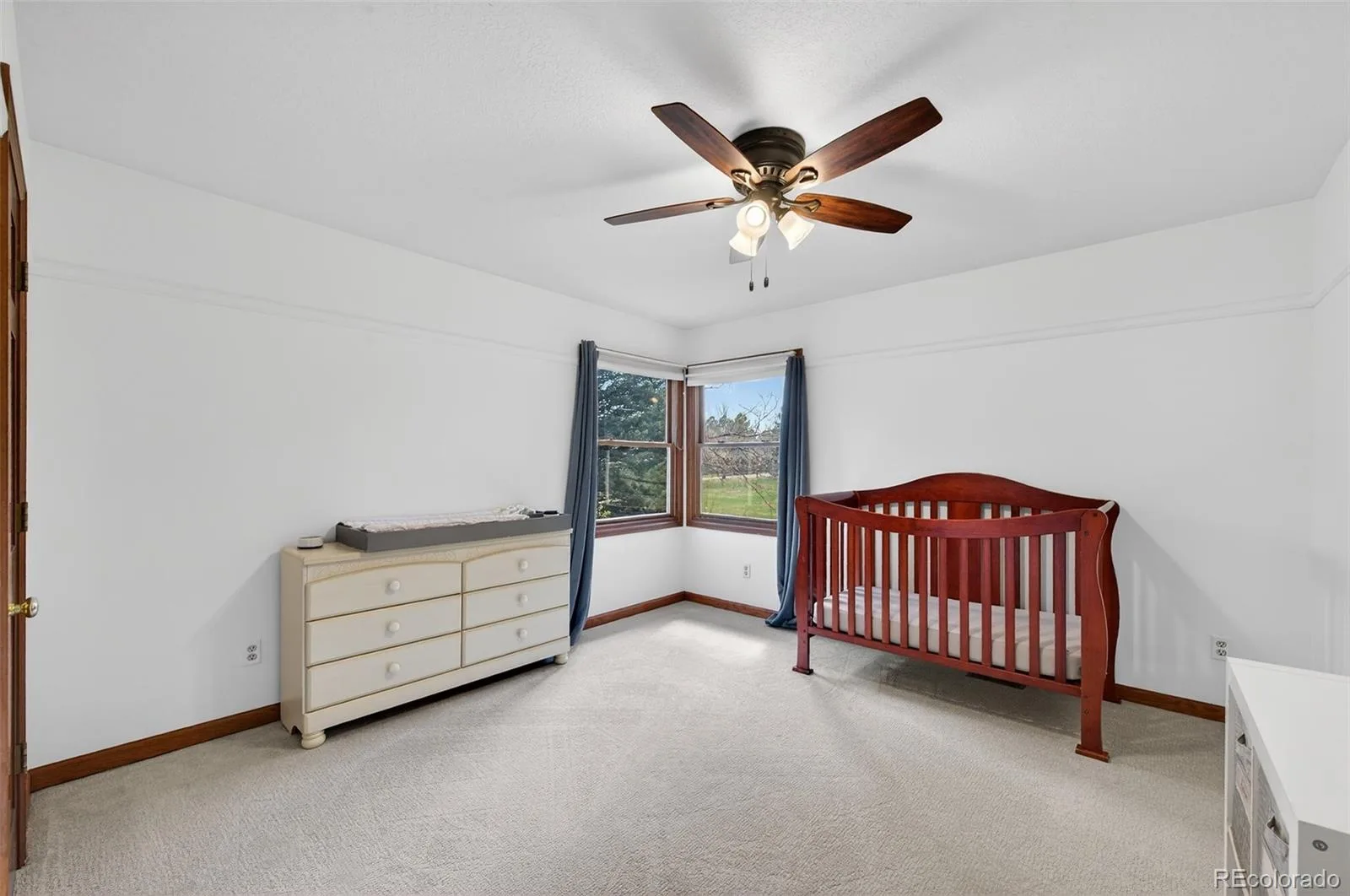 4 Oakmont Lane Littleton CO 80127 | MLS #REC4401645 08202026172441 1600 32