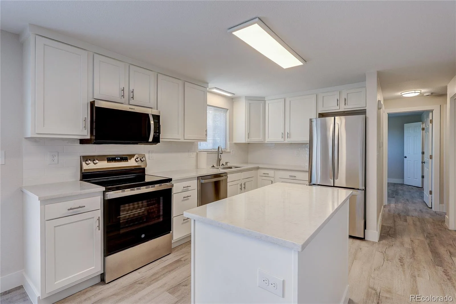 3100 S Dale Court Englewood CO 80110 MLS #REC4402304 06172026234023 1600 11