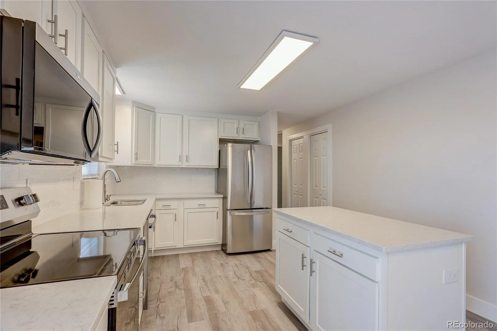 3100 S Dale Court Englewood CO 80110 MLS #REC4402304 06172026234023 1600 13