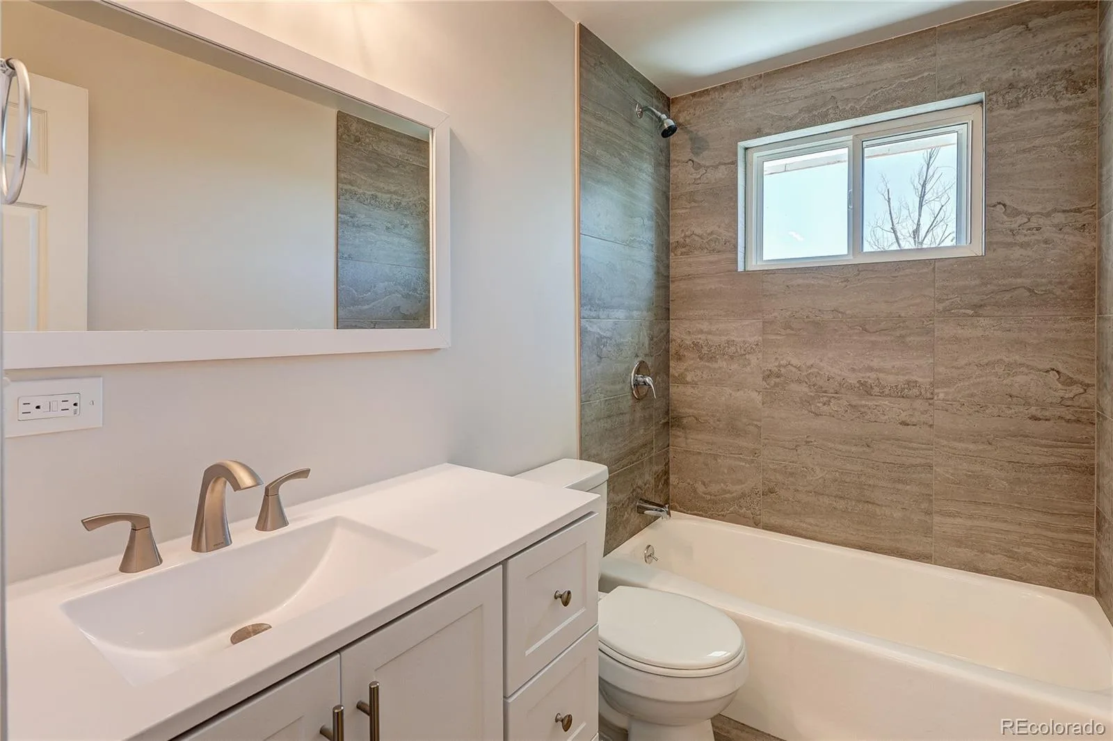 3100 S Dale Court Englewood CO 80110 MLS #REC4402304 06172026234023 1600 16