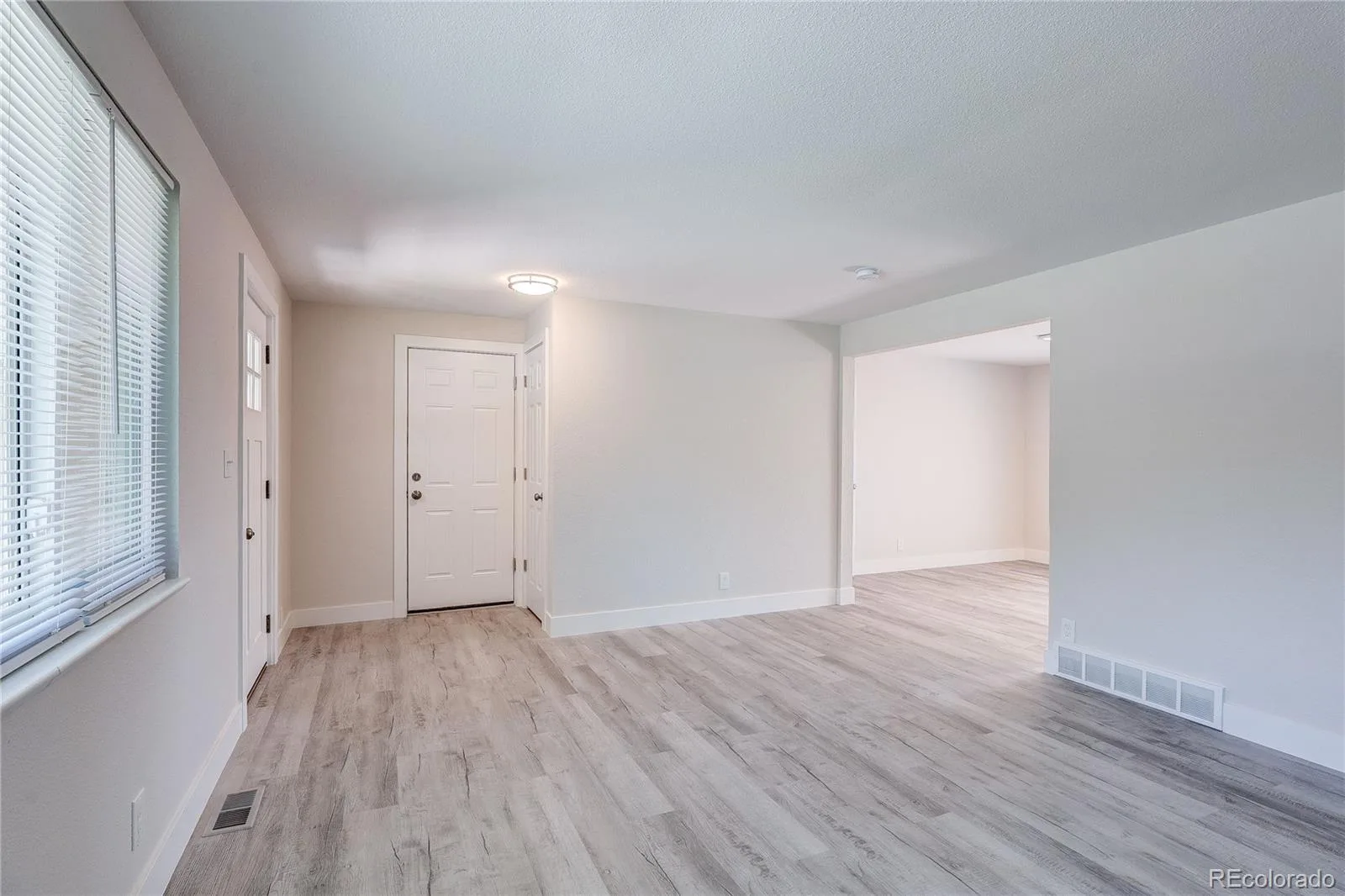 3100 S Dale Court Englewood CO 80110 MLS #REC4402304 06172026234023 1600 7