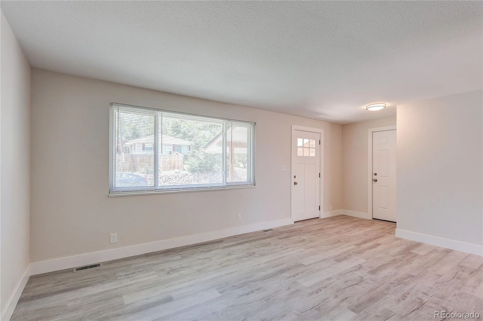 3100 S Dale Court Englewood CO 80110 MLS #REC4402304 06172026234023 1600 8