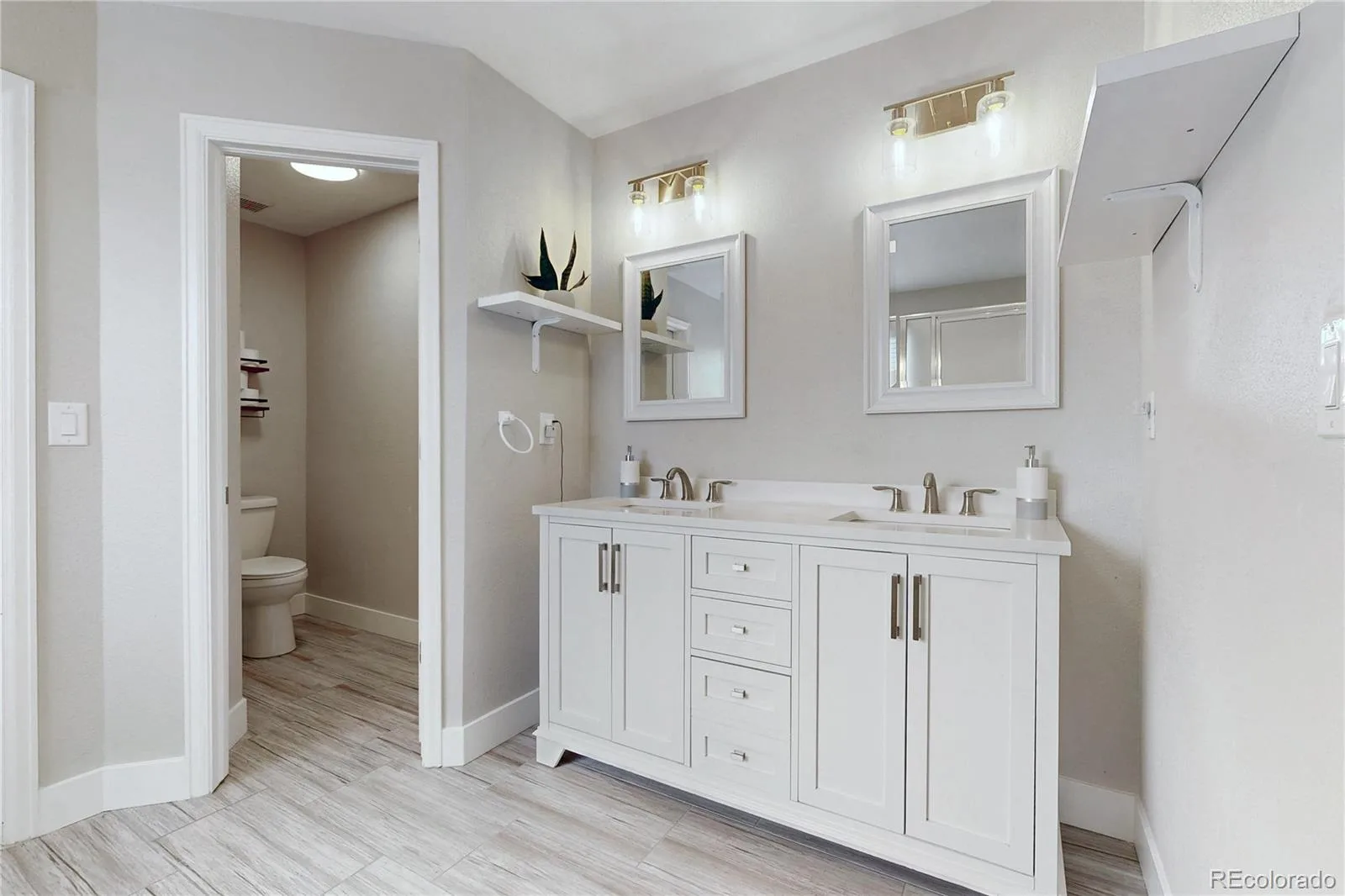 4760 W 127th Place Broomfield CO 80020 | MLS #REC4402325 08212026024834 1600 29