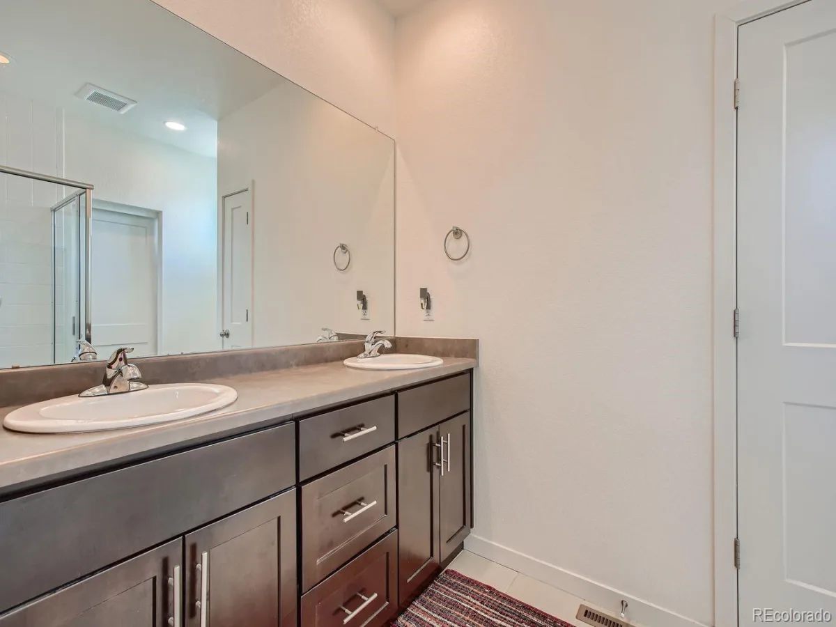 12901 King Street Broomfield CO 80020 | MLS #REC4404655 07252026172406 1200 21