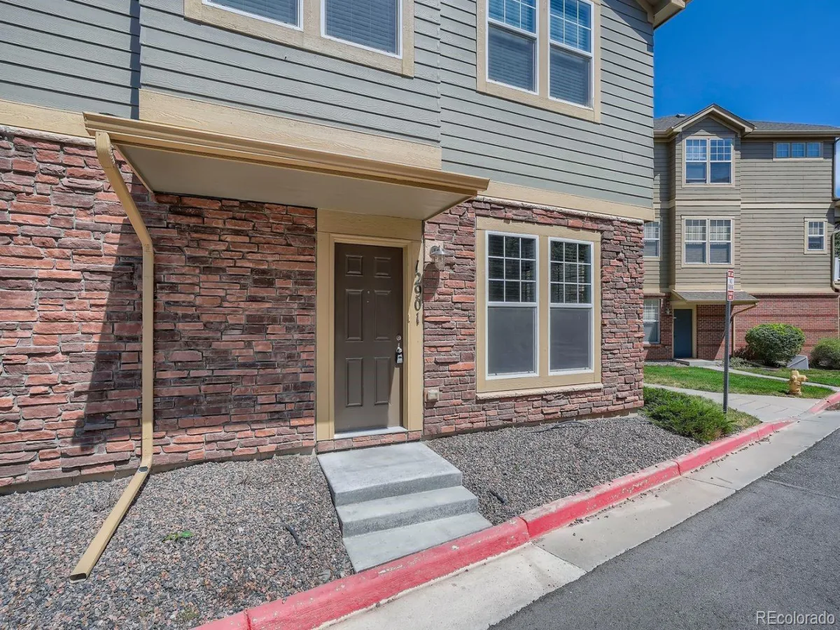 12901 King Street Broomfield CO 80020 | MLS #REC4404655 07252026172406 1200 3
