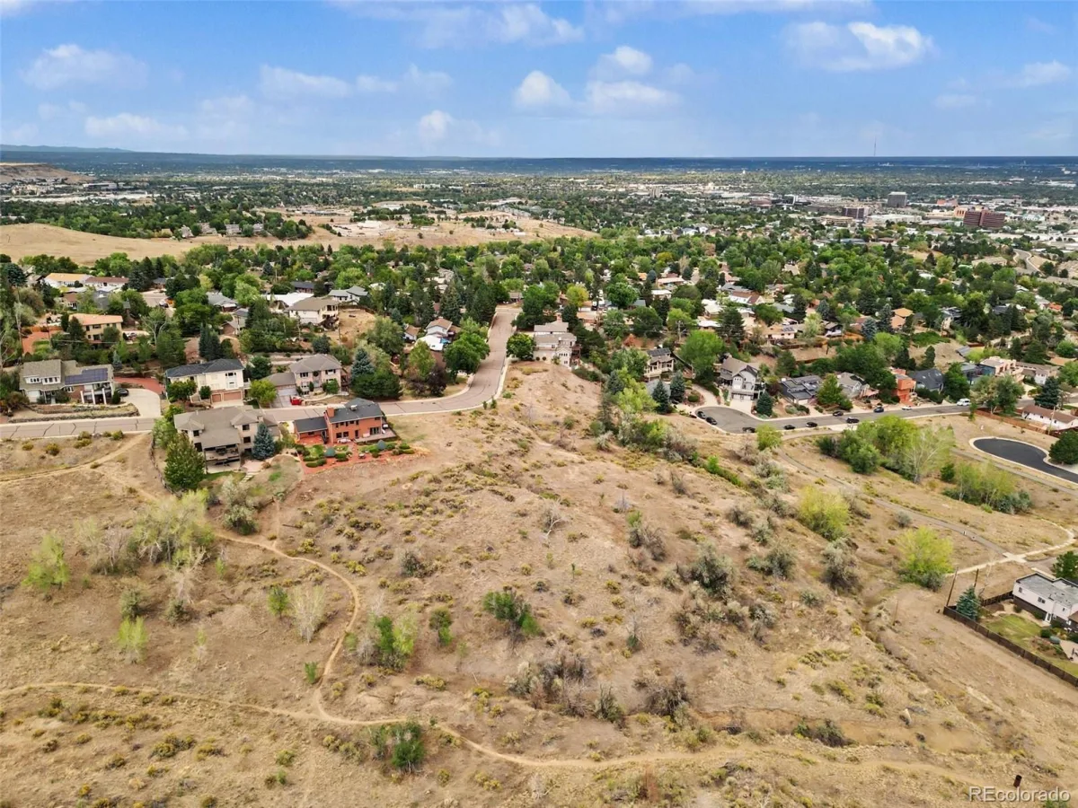590 S Coors Court Denver CO 80228 | MLS #REC4405105 09242026084103 1200 36