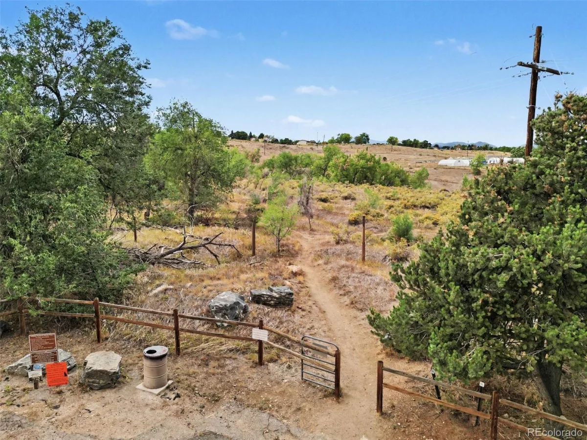 590 S Coors Court Denver CO 80228 | MLS #REC4405105 09242026084103 1200 37