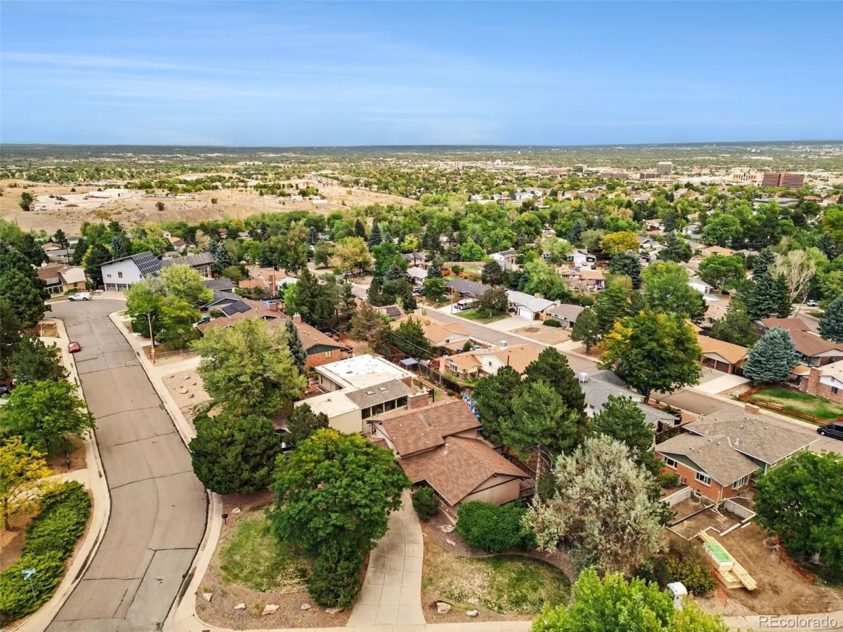590 S Coors Court Denver CO 80228 | MLS #REC4405105 09242026084103 1200 44
