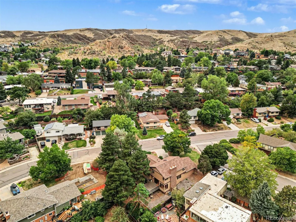 590 S Coors Court Denver CO 80228 | MLS #REC4405105 09242026084103 1200 46