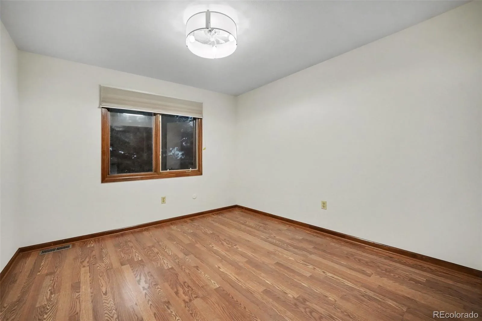 590 S Coors Court Denver CO 80228 | MLS #REC4405105 09242026084103 1600 29