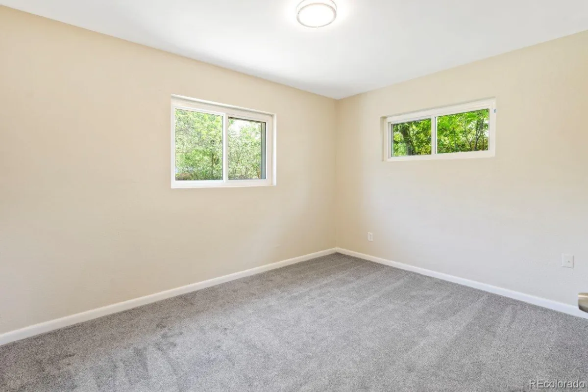 956 Racine Street Aurora CO 80011 MLS #REC4405278 06112026174549 1200 19
