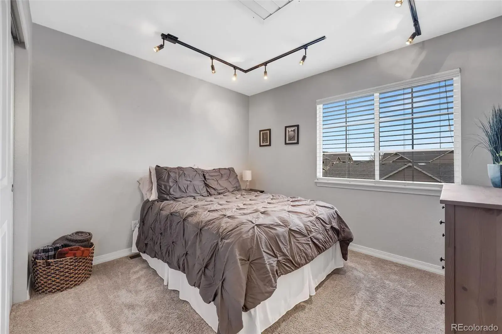 15800 E 121st Avenue #D6 Brighton CO 80603 | MLS #REC4406004 01302026230823 1600 33