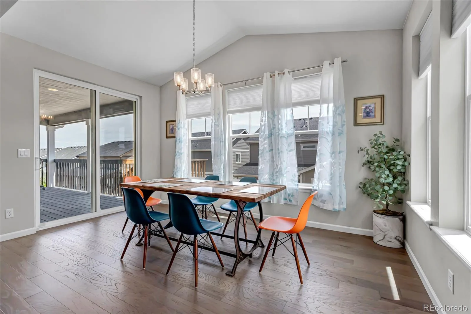 5214 Ditmars Trail Castle Rock CO 80104 | MLS #REC4408278 06112026203751 1600 11