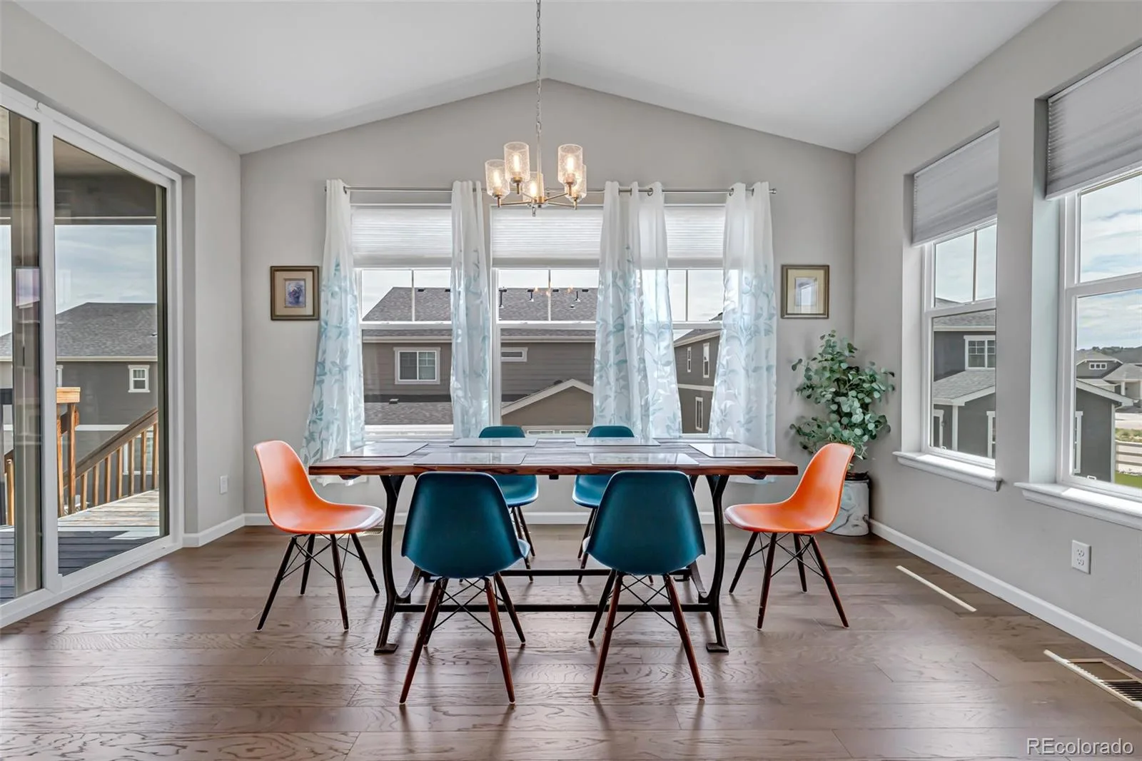 5214 Ditmars Trail Castle Rock CO 80104 | MLS #REC4408278 06112026203751 1600 12