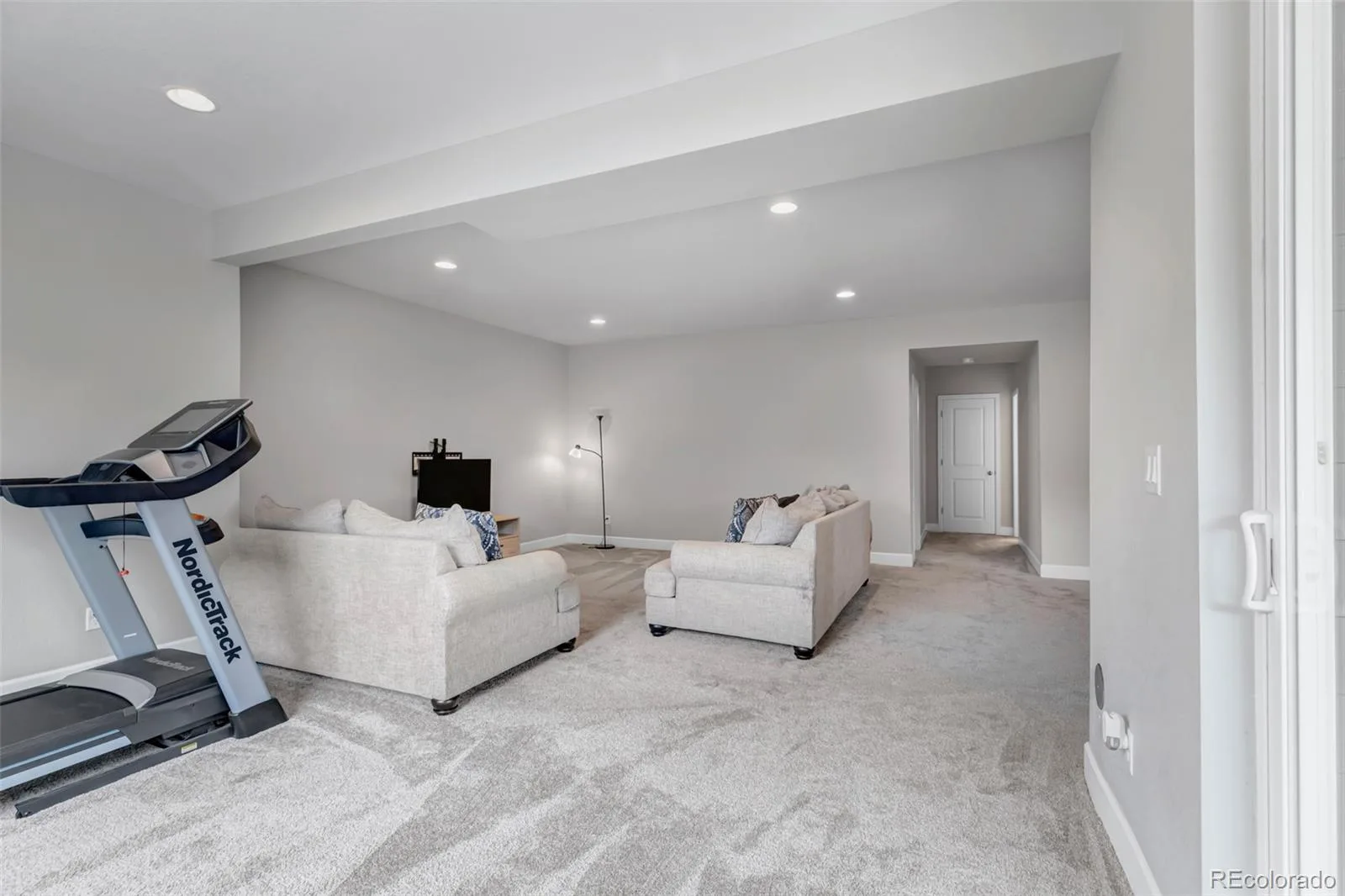 5214 Ditmars Trail Castle Rock CO 80104 | MLS #REC4408278 06112026203751 1600 30