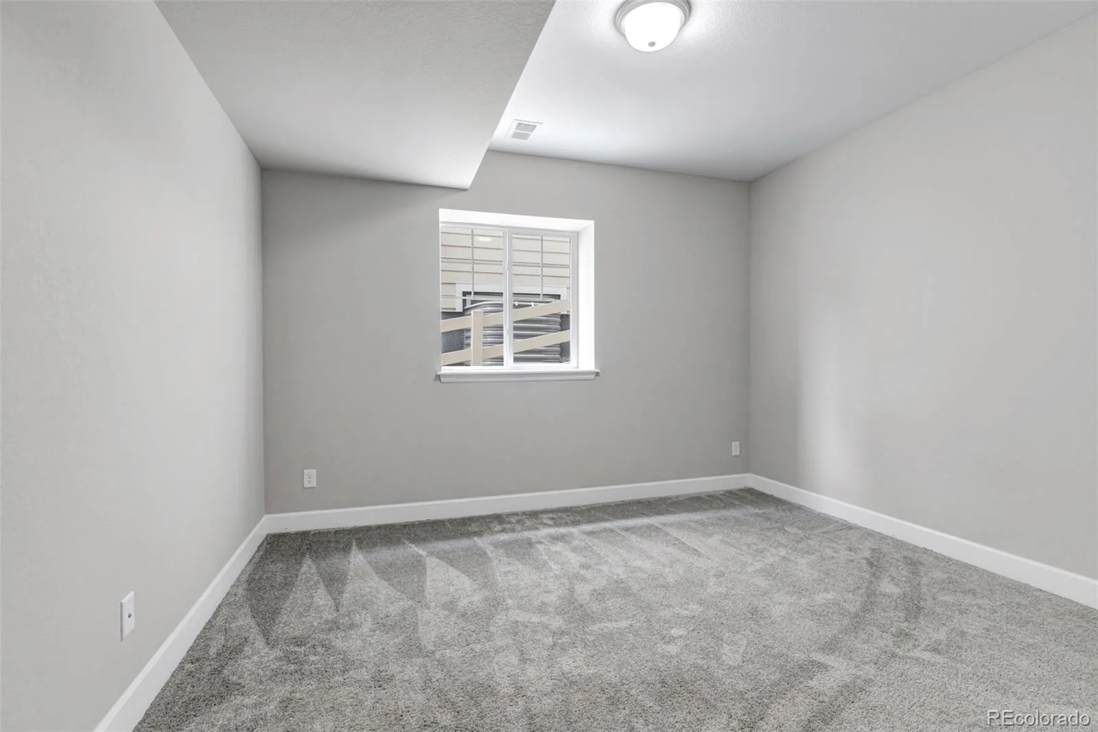 5214 Ditmars Trail Castle Rock CO 80104 | MLS #REC4408278 06112026203751 1600 35