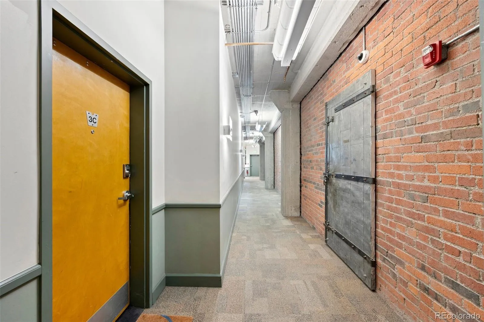 04082026194648 1600 24