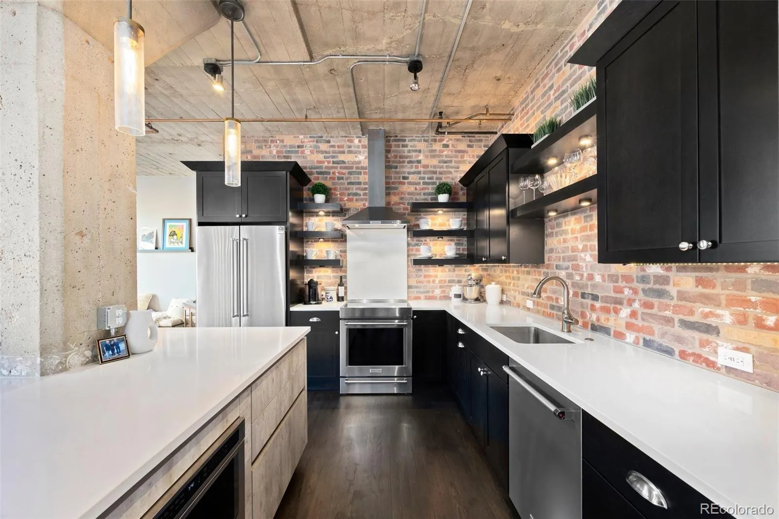 04082026194648 1600 3