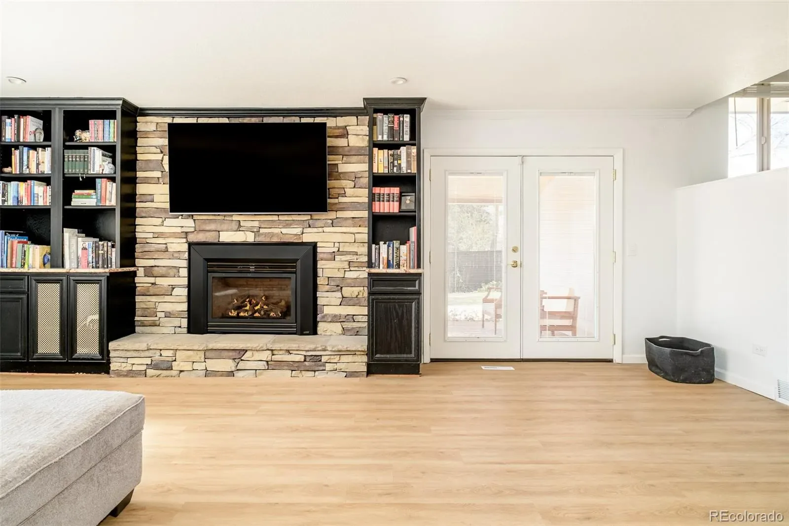 03242026214229 1600 16