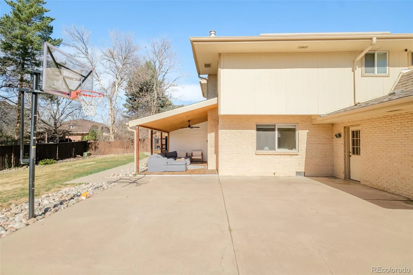 03242026214229 1600 30