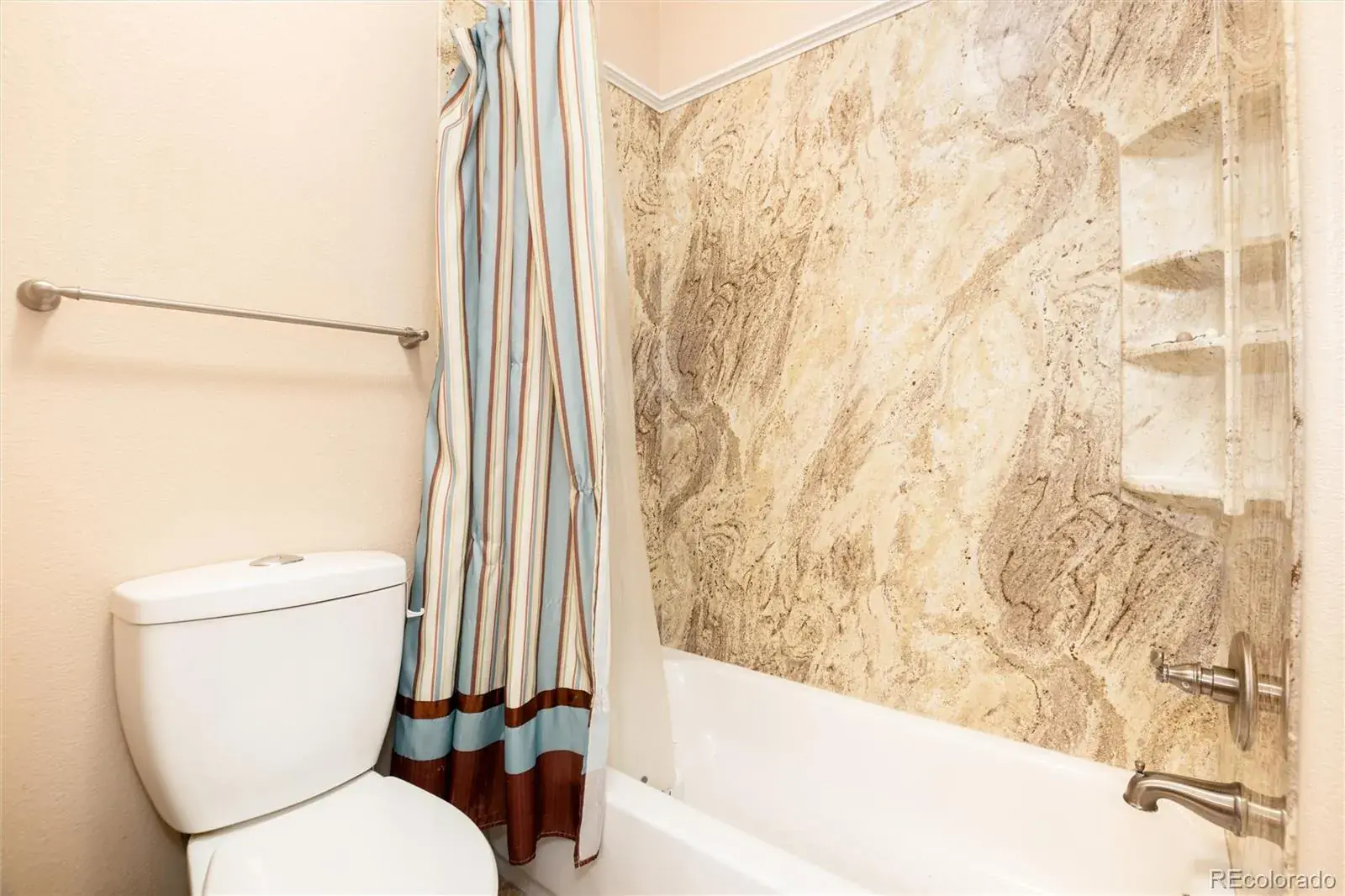 01132026214344 1600 40